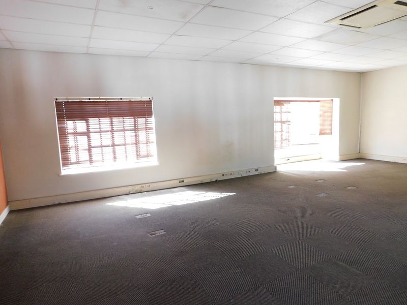 Dunkeld West Offices At A Very Convenient Address Available Now. - Photo 6