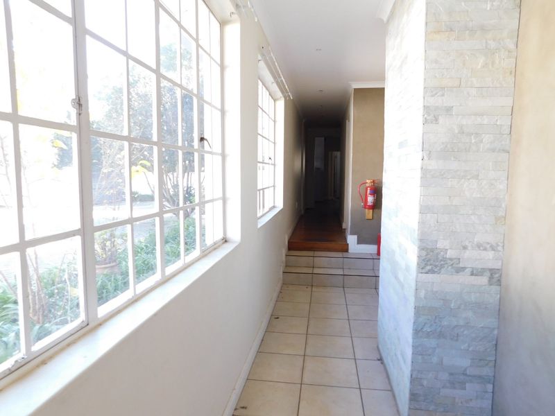 Dunkeld West Offices At A Very Convenient Address Available Now. - Photo 5