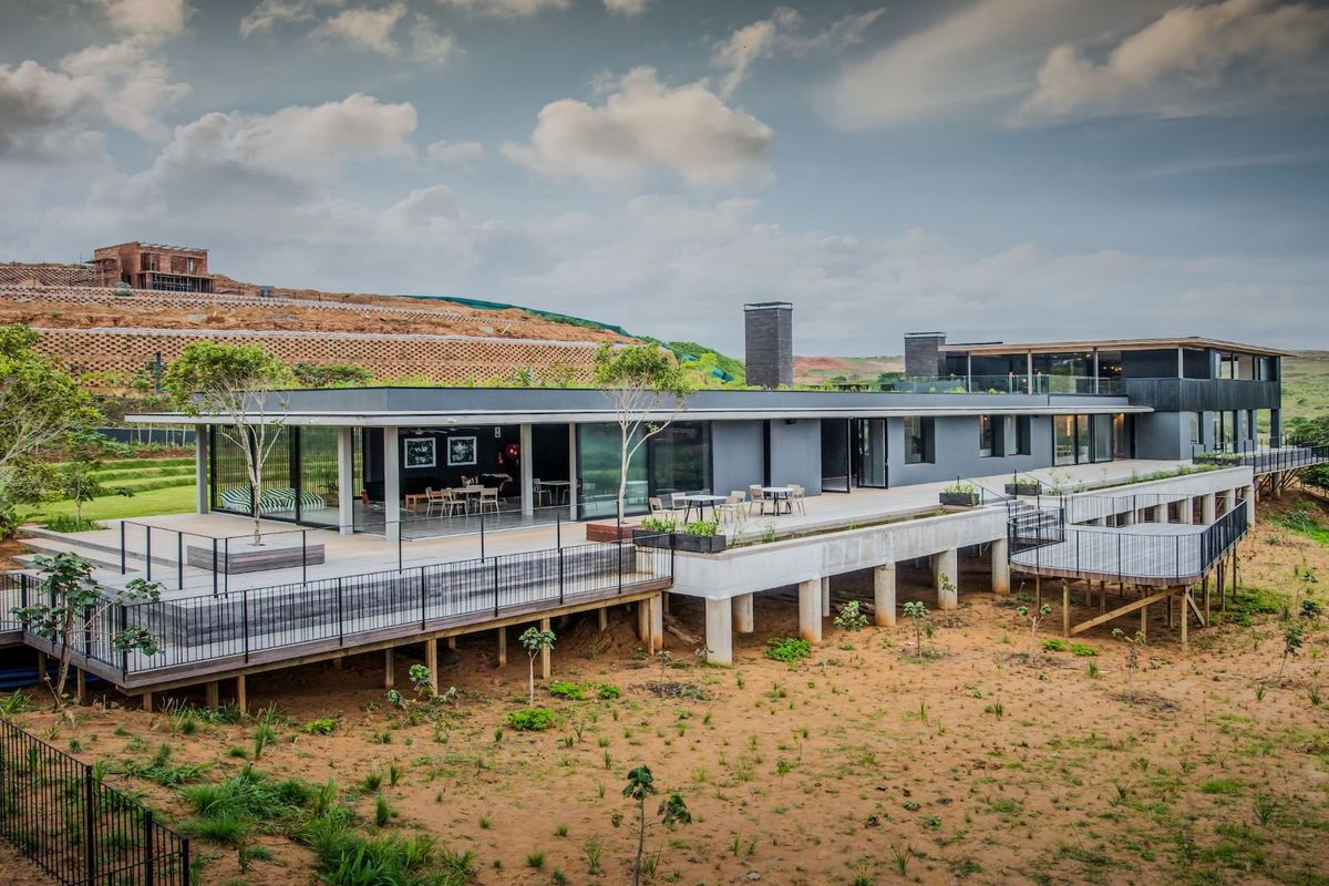 No transfer duties! Buy this luxury apartment direct from the Developer! - Photo 2