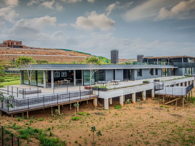 No transfer duties! Buy this luxury apartment direct from the Developer! - Photo 2