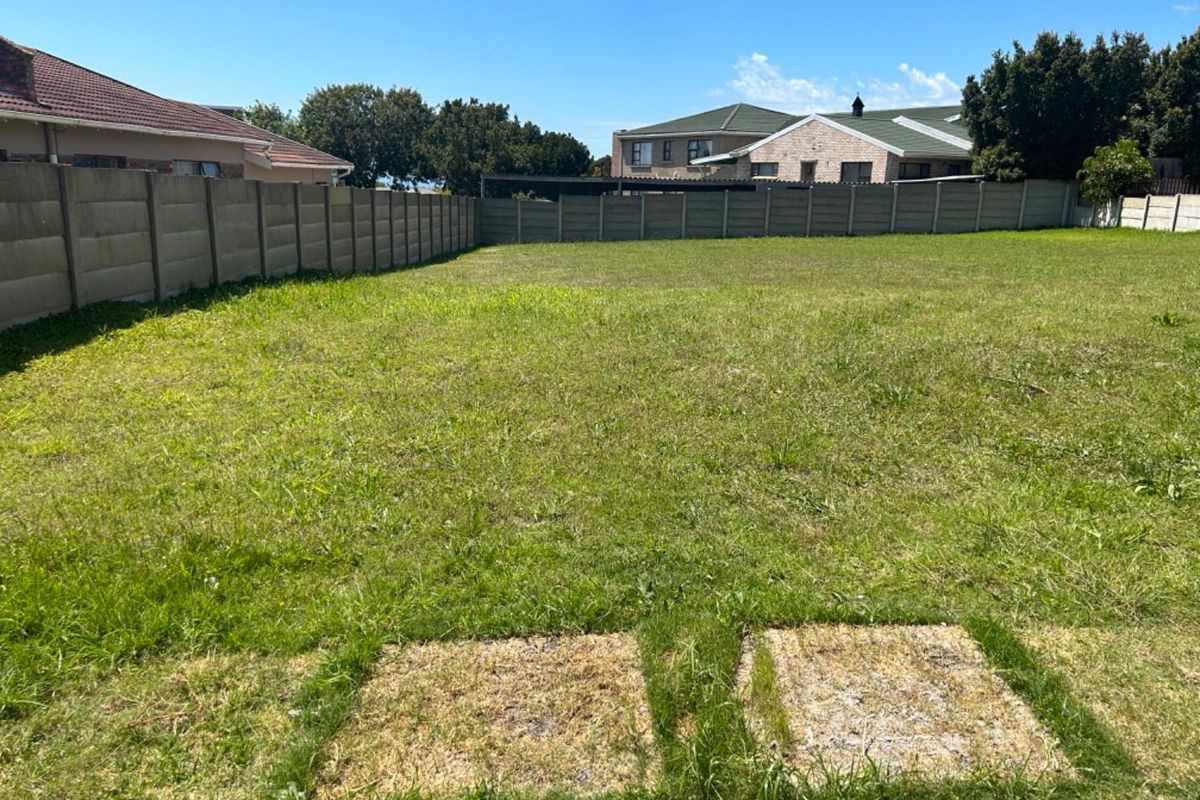 Vacant land in prime position in Wavecrest - Photo 3