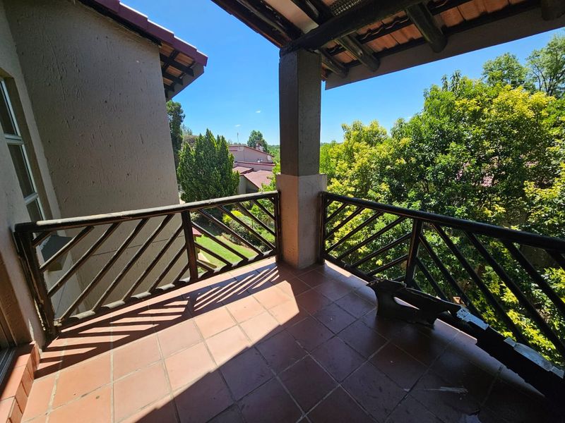 Beautifull 2 bedroom apartment for sale in Vaalpark - Photo 10