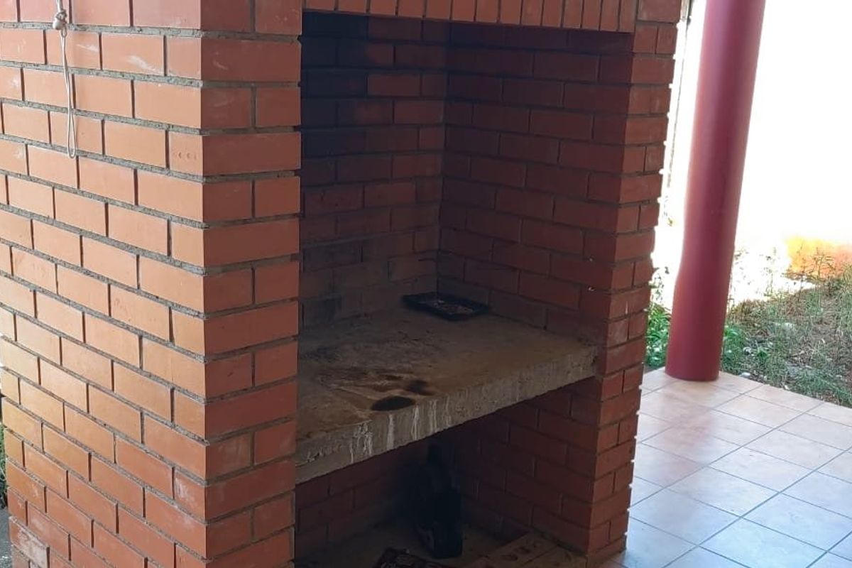 Lovely cozy two bedroom townhouse in Eagles Crest - Photo 5