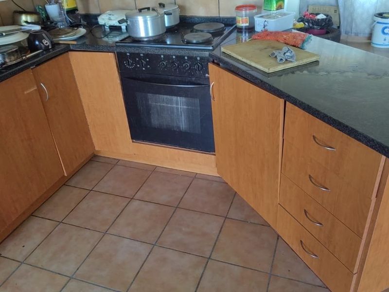 Lovely cozy two bedroom townhouse in Eagles Crest - Photo 2