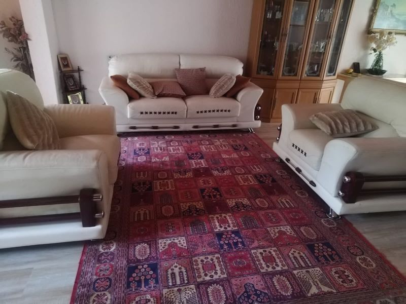 Lovely, spacious family home - Photo 7