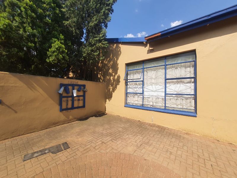 Northdene Plot For Sale  (25 696 m2) - Photo 3