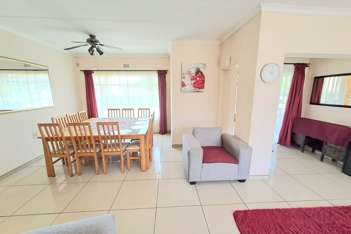 House For Sale In Vereeniging - Photo 3