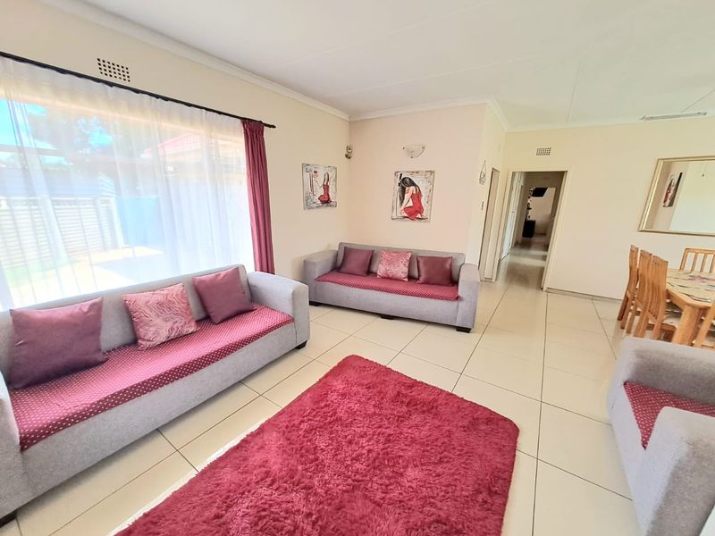 House For Sale In Vereeniging - Photo 5