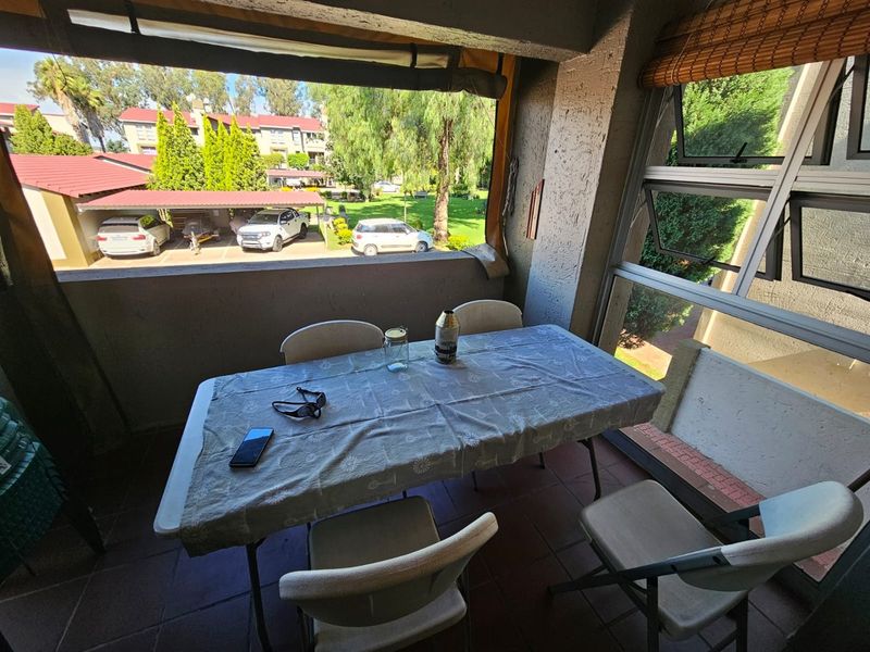 Lovely 3 bedroom apartment for sale in Vaalpark - Photo 8