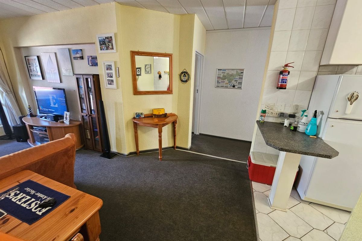 Lovely 3 bedroom apartment for sale in Vaalpark - Photo 4