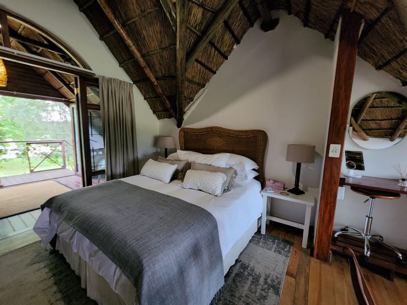 Marlbank River Front House - Photo 9