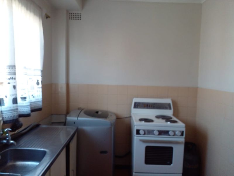 Perfect beginner unit for sale, walking distance from Vaal Mall!!! - Photo 6