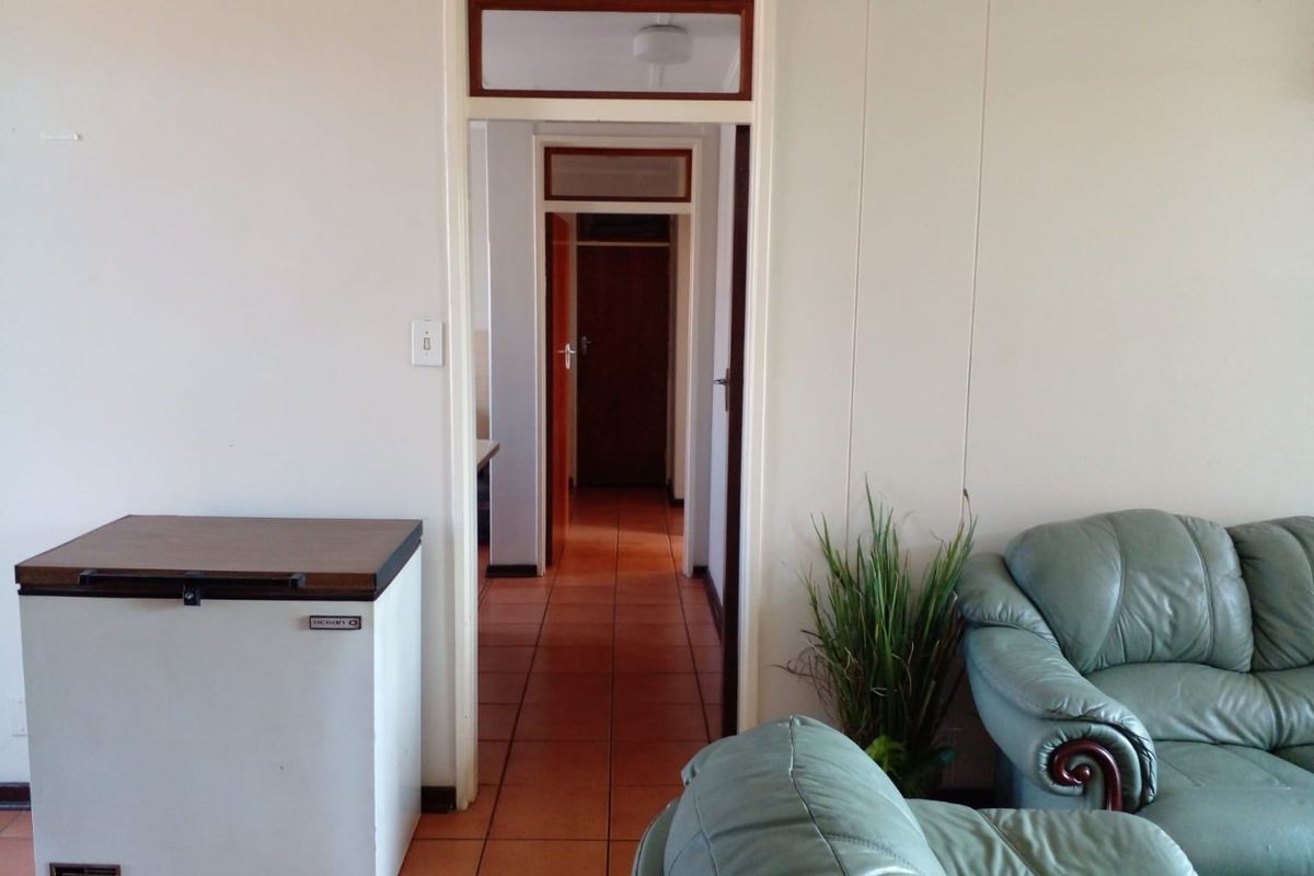 Perfect beginner unit for sale, walking distance from Vaal Mall!!! - Photo 4