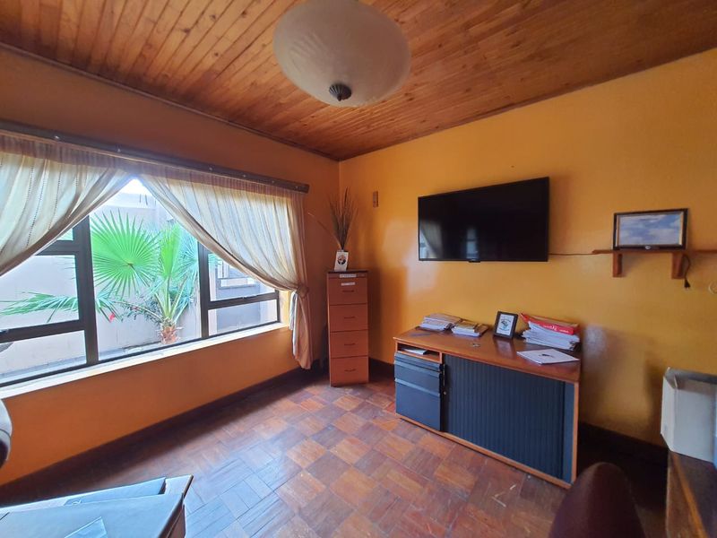 Property Ideal For A Business/Office Spaces or A House New To The Market In CW Area - Photo 5