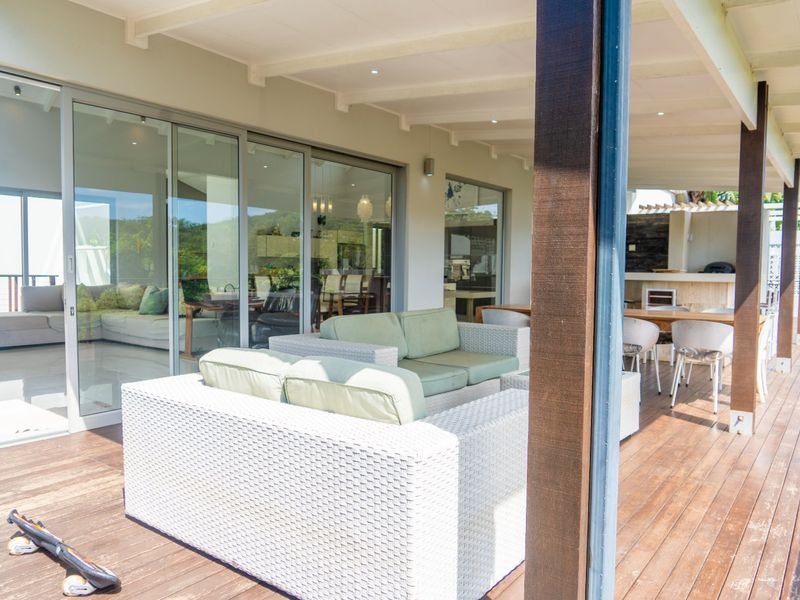 Luxurious Family Home in Simbithi Eco Estate, Ballito - Photo 9