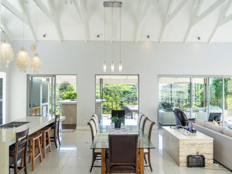 Luxurious Family Home in Simbithi Eco Estate, Ballito - Photo 8