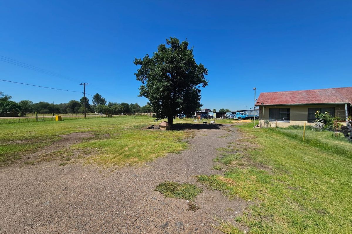 2.5 HA plot for sale in Nanescol Vanderbijlpark - Photo 3