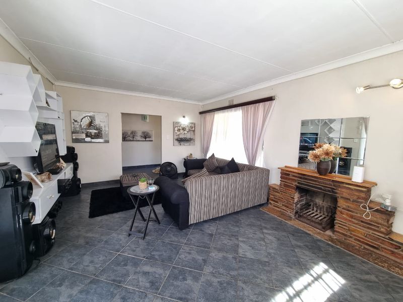 Beautiful house for sale - Photo 6