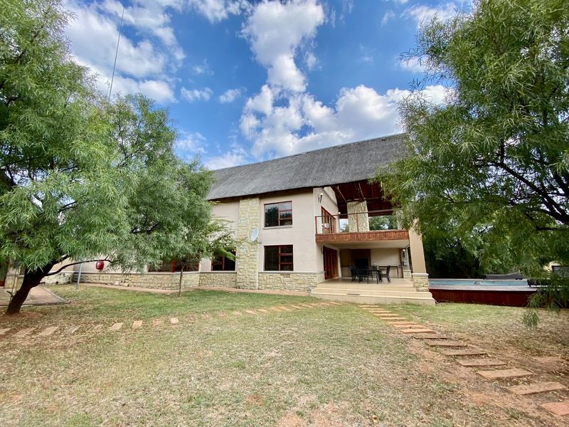 Private Getaway - Photo 4