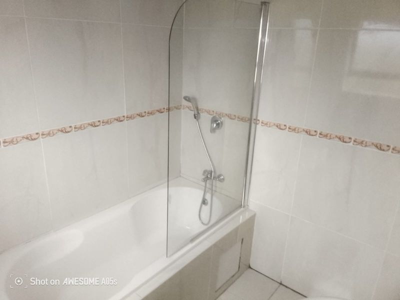 A newly build modern gem - Photo 8