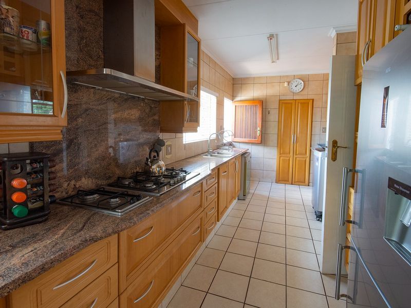 Stylish and well equipped family haven in Jordaanpark, Heidelberg - Photo 5