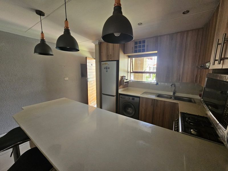 Newly Renovated 2 Bedroom  Apartment for Sale in Vaalpark - Photo 7