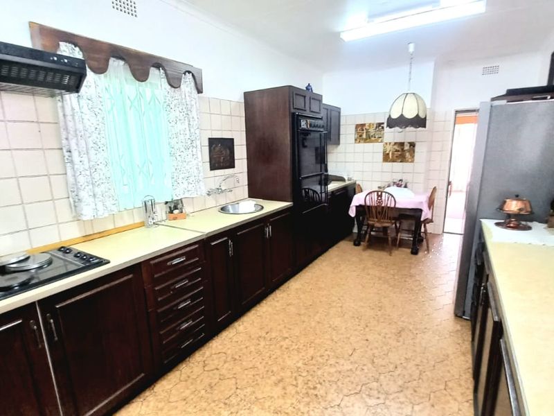 Vintage 3 bedroom home for sale in Vanderbijlpark. - Photo 6