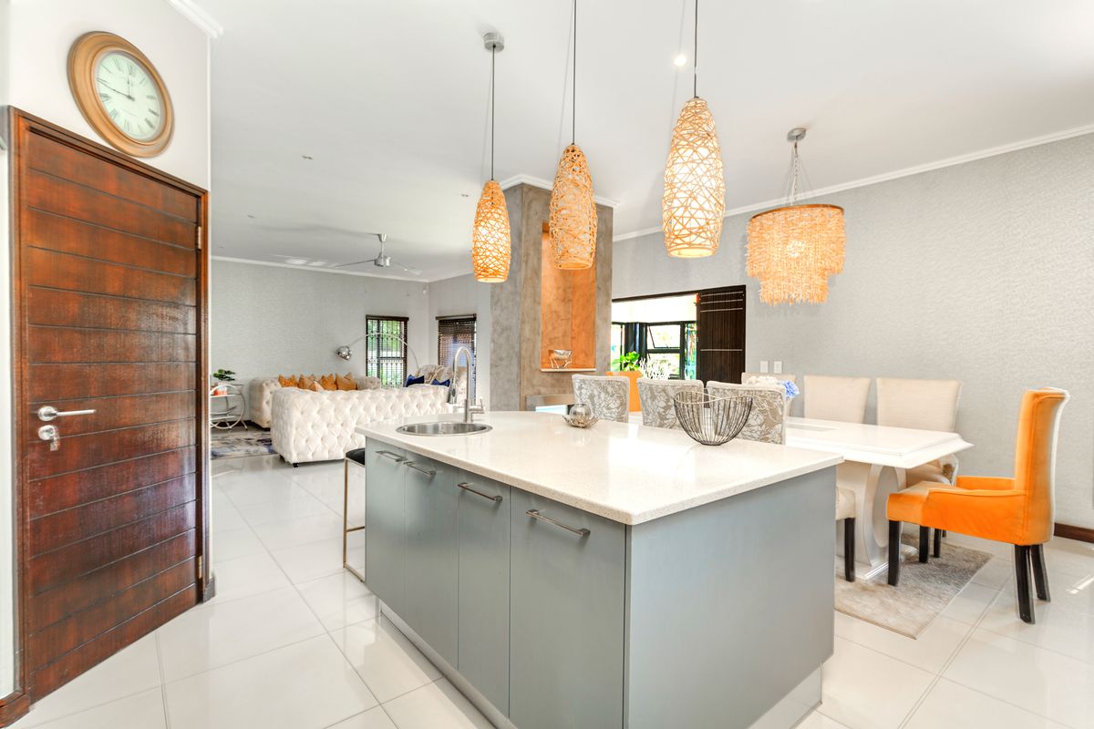 4 Bedroom Modern Home in Beverley - Photo 5