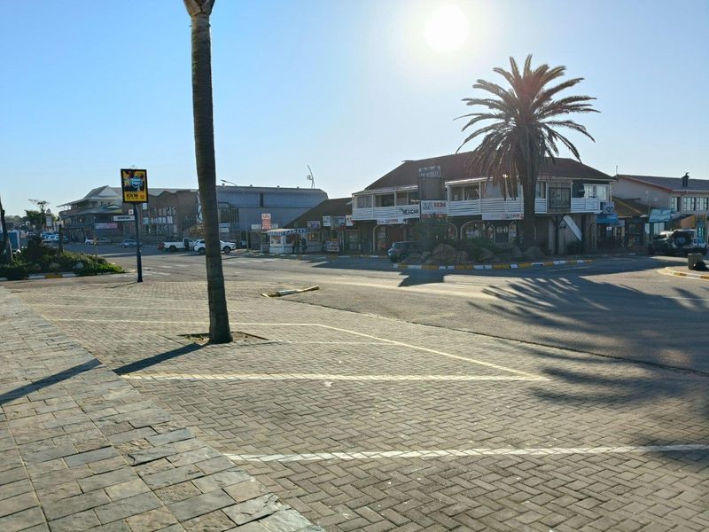 Commercial property for sale - Photo 7