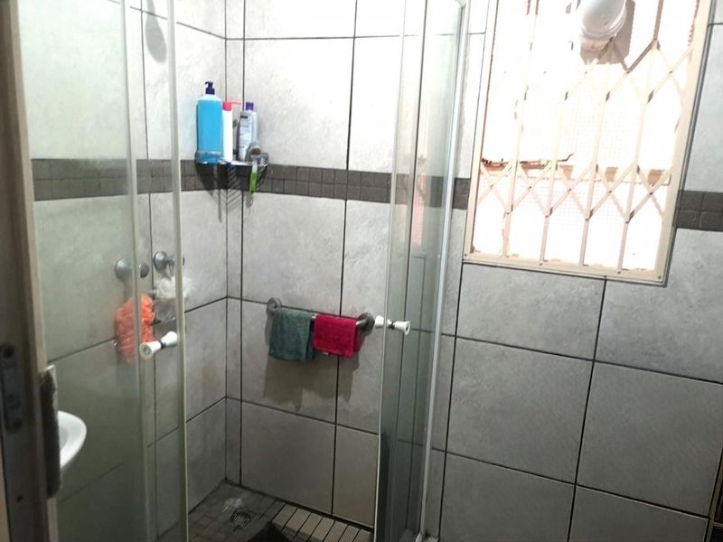 Flat For Sale In Sasolburg - Photo 10