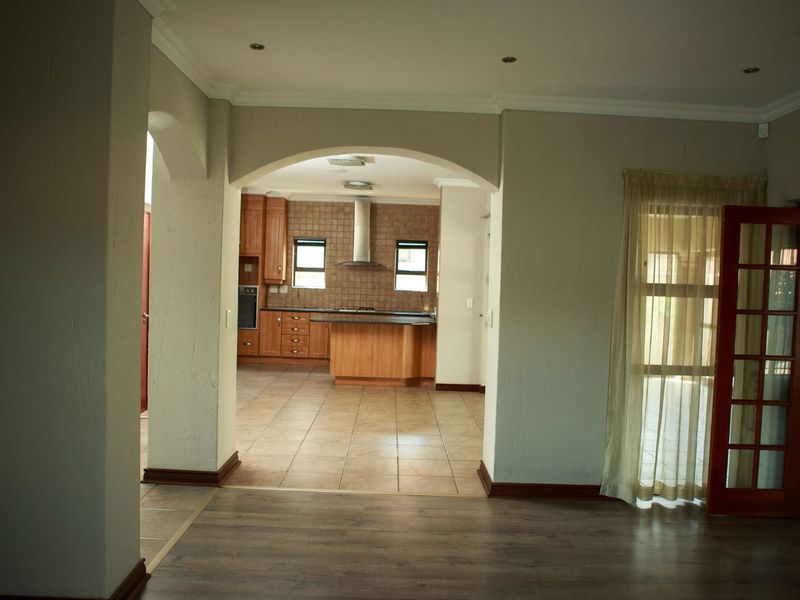 Exquisite Double-Storey Family Home in a Secure Estate - Photo 6