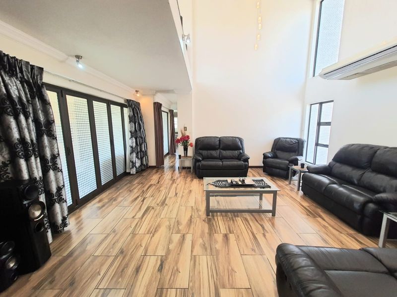 Millionaires Bend Property Can Be Yours Today For An Unbelievable Price - Photo 2