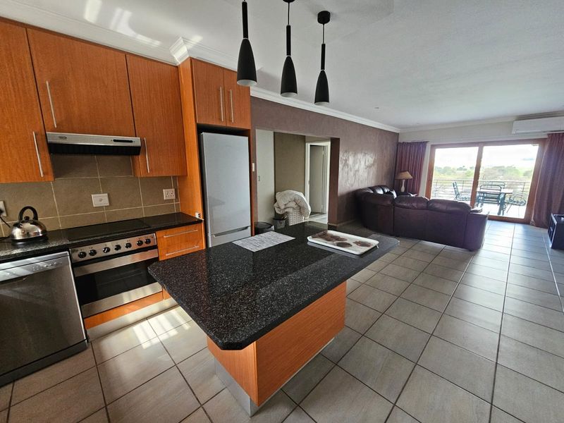 FOR SALE: Absolutely Stunning Apartment in Exclusive Golf Estate – Vanderbijlpark - Photo 3