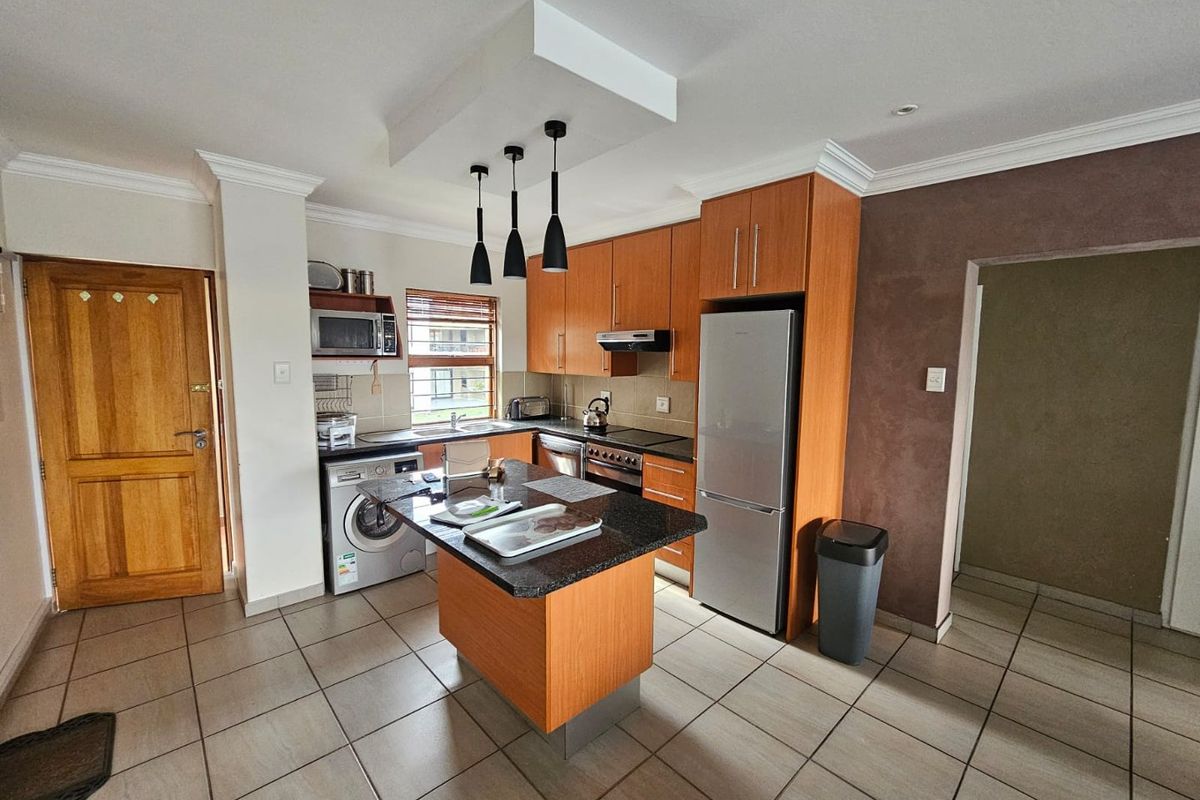 FOR SALE: Absolutely Stunning Apartment in Exclusive Golf Estate – Vanderbijlpark - Photo 5