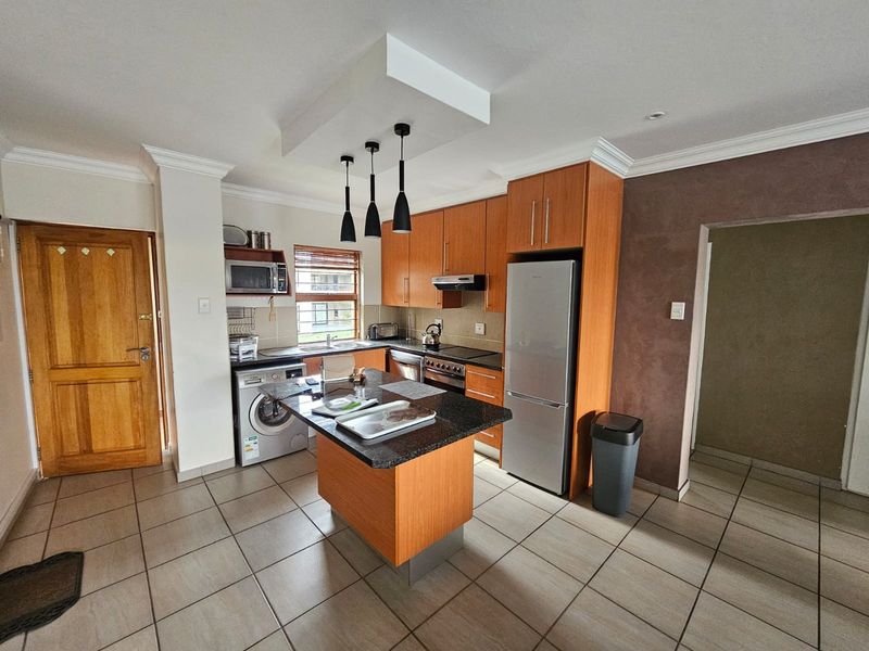 FOR SALE: Absolutely Stunning Apartment in Exclusive Golf Estate – Vanderbijlpark - Photo 5