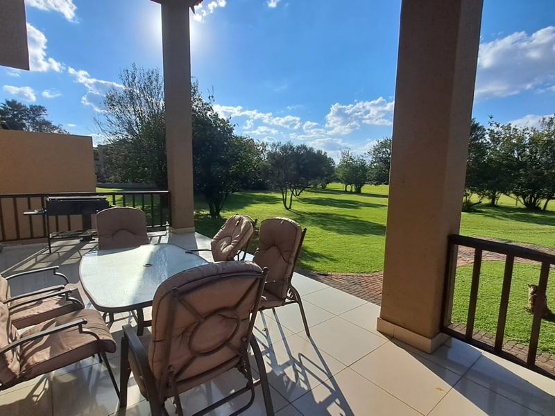 BEAUTIFUL HOME IN SECURE ESTATE! - Photo 8