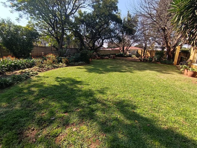 Charming 4-Bedroom Family Home in Dalview – Endless Potential! - Photo 3