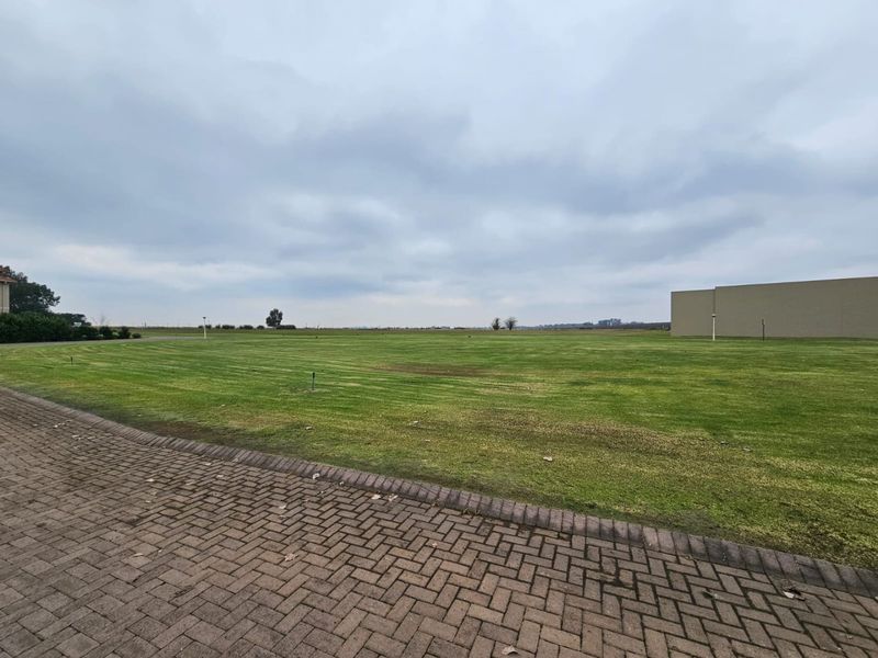 Absolutely Stunning Riverfront Home for Sale in Secure Estate! - Photo 2