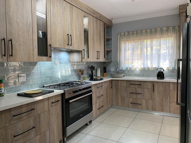 Kranspoort Vakansiedorp: Your Tranquil Escape Awaits - Photo 2