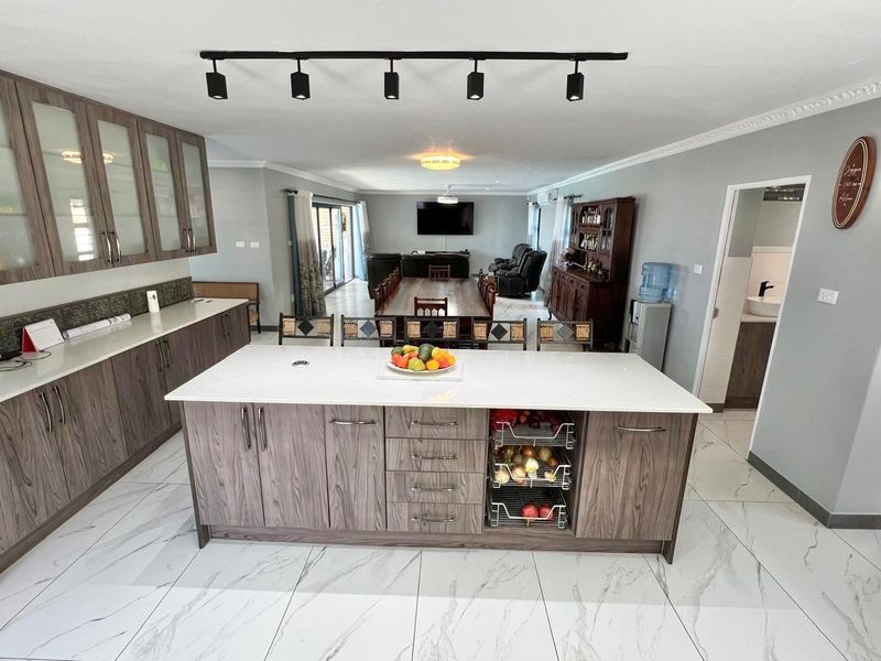 Modern Family Home with Breataking Ocean Views in Wavecrest - Photo 6