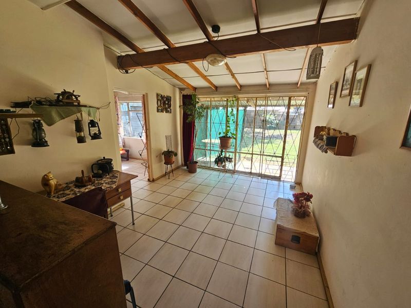 Cozy 4-Bedroom Home for Sale in Sasolburg! - Photo 2