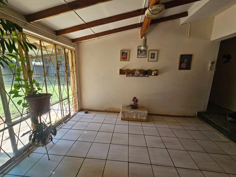 Cozy 4-Bedroom Home for Sale in Sasolburg! - Photo 3