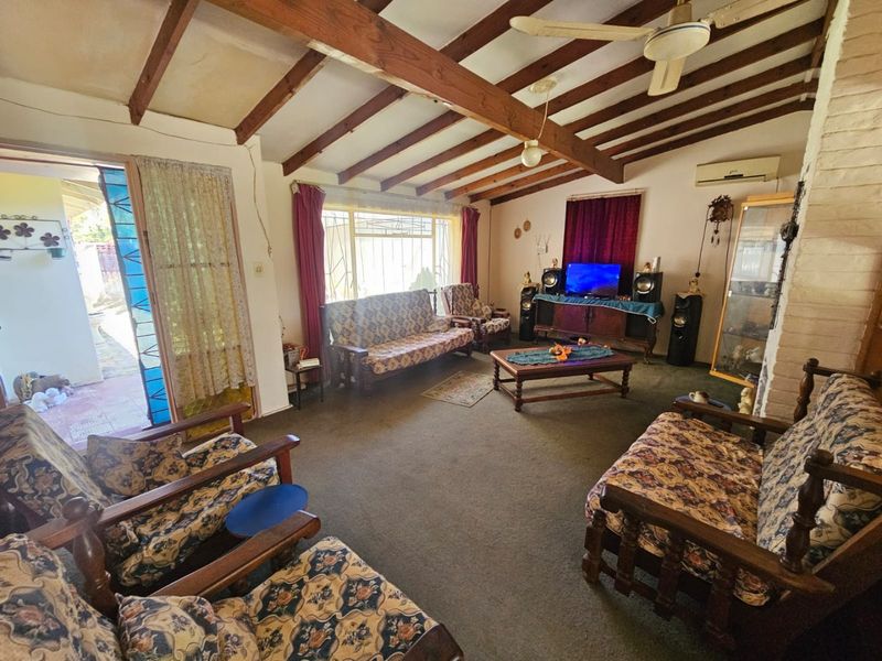 Cozy 4-Bedroom Home for Sale in Sasolburg! - Photo 7