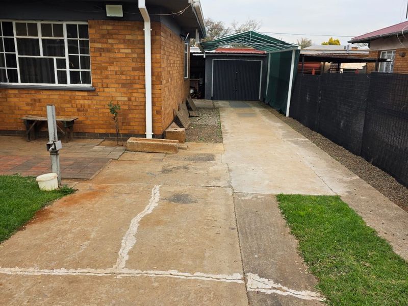 GREAT OPPURTUNITY FOR FIRST TIME BUYERS - Photo 2