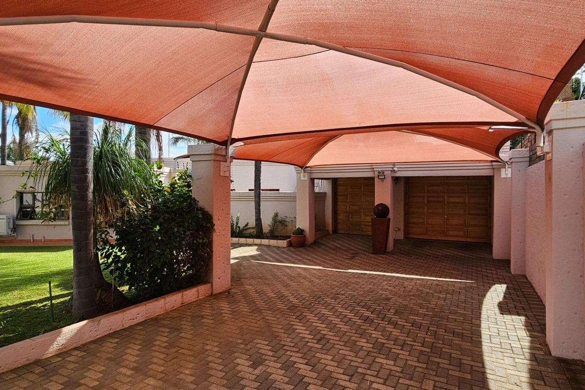 Spacious 4 Bedroom Family Home with Flatlet, Pool & Solar in Welgelegen– A Must-See Property! - Photo 4