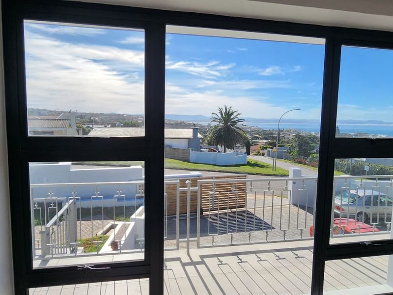 Coastal Elegance with Endless Possibilities - Photo 6