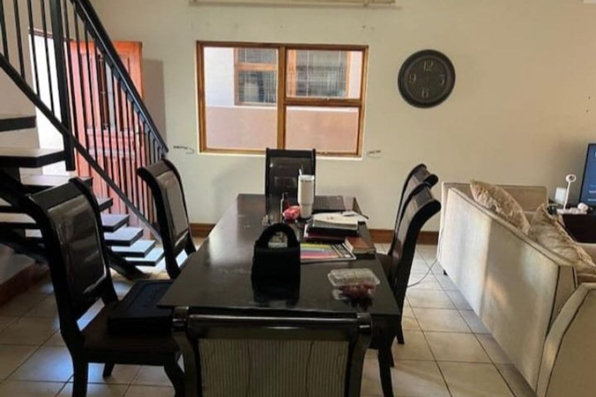 Modern 3-Bedroom Duplex Townhouse with Double Garage and Braai Balcony - Photo 2