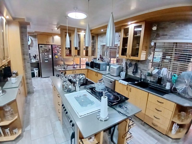 House For Sale In Sasolburg - Photo 2