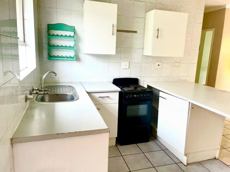 LOVELY 3 BEDROOM APARTMENT FOR SALE - Photo 7