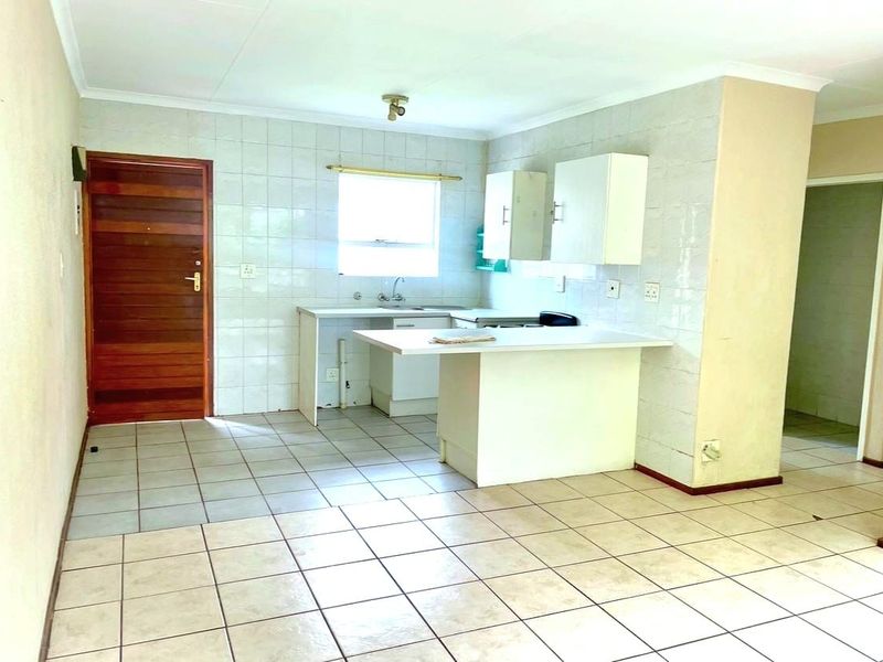 LOVELY 3 BEDROOM APARTMENT FOR SALE - Photo 6